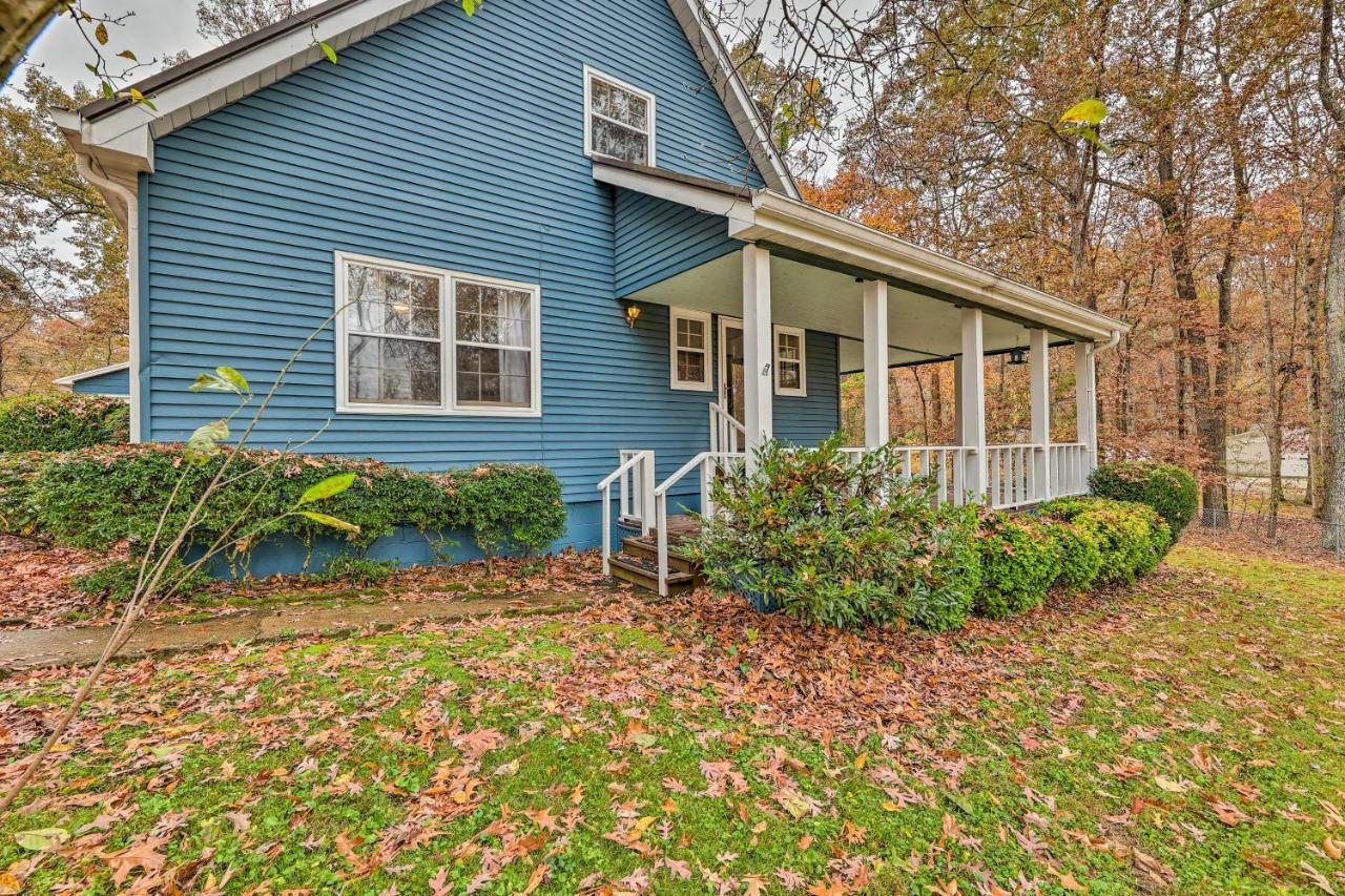 Cozy Cottage With Private Yard Pet Friendly! Winchester Exterior photo