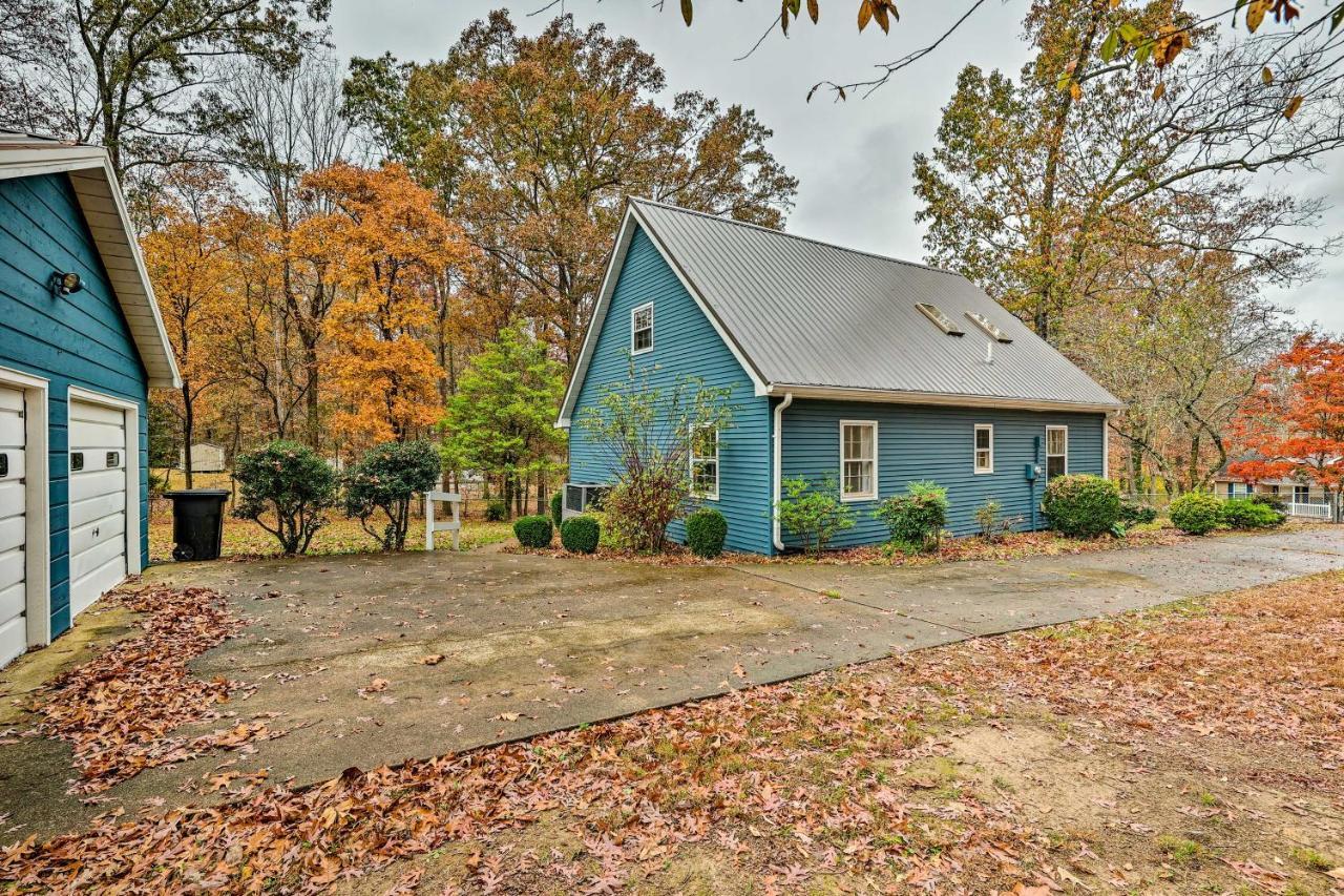 Cozy Cottage With Private Yard Pet Friendly! Winchester Exterior photo