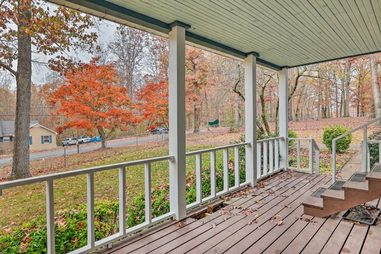 Cozy Cottage With Private Yard Pet Friendly! Winchester Exterior photo