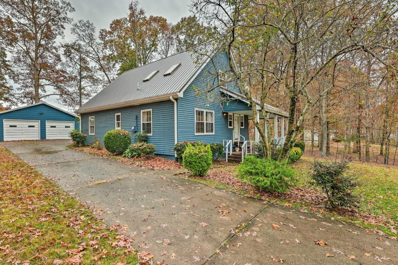 Cozy Cottage With Private Yard Pet Friendly! Winchester Exterior photo